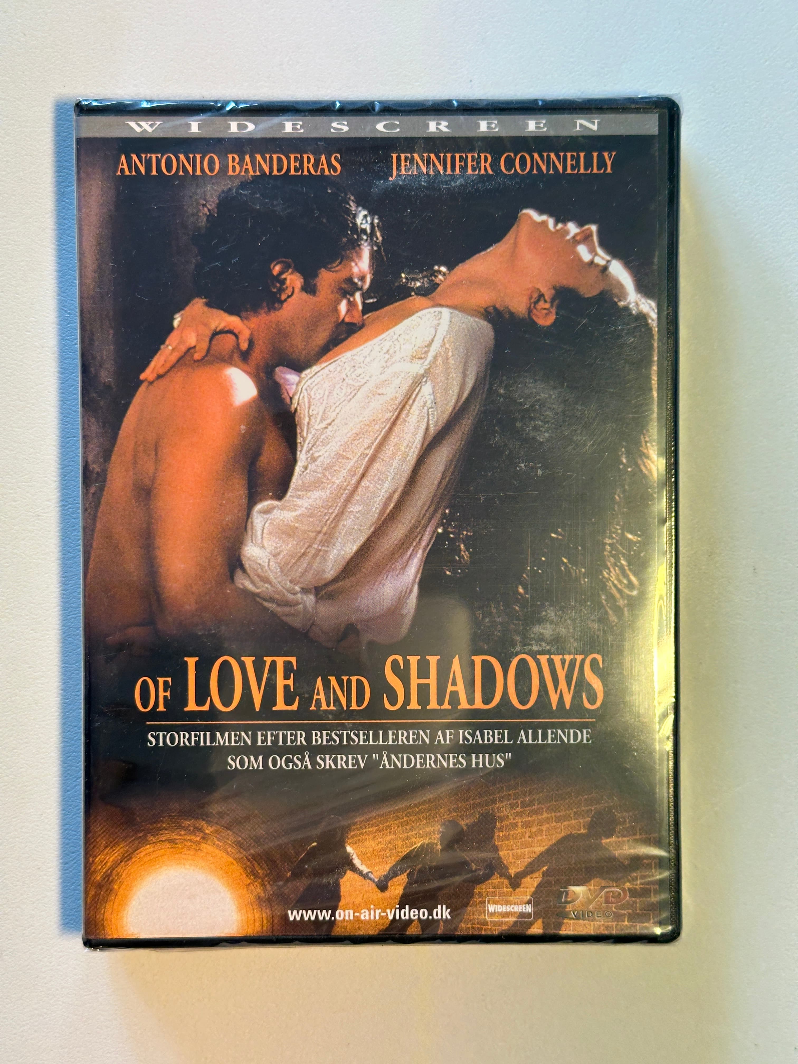 Of love and shadows (DVD)